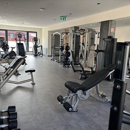Ikonik Spa Hotel Nyíregyháza Buitenkant foto
